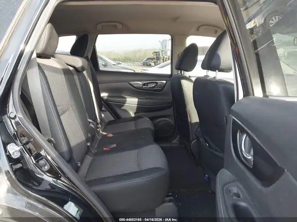 JN8AT2MT1HW151616 2017 NISSAN ROGUE - Image 8