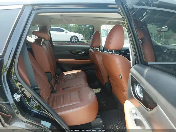 JN8AT2MT1HW151955 2017 NISSAN ROGUE - Image 8