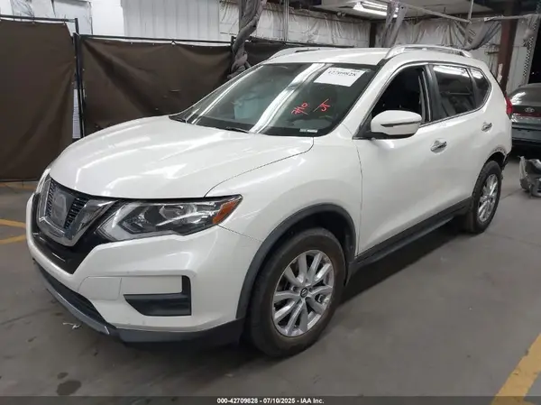 JN8AT2MT1HW152006 2017 NISSAN ROGUE - Image 2