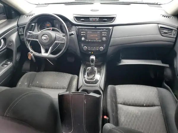JN8AT2MT1HW153172 2017 NISSAN ROGUE - Image 8