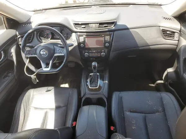 JN8AT2MT1HW380619 2017 NISSAN ROGUE - Image 8