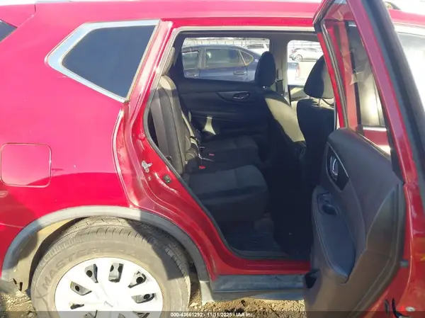 JN8AT2MT1HW384962 2017 NISSAN ROGUE - Image 8
