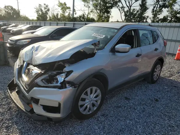 JN8AT2MT1HW384993 2017 NISSAN ROGUE - Image 1