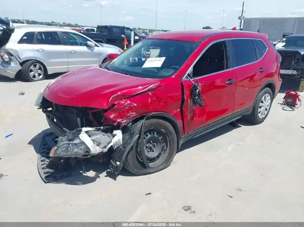 JN8AT2MT1HW388672 2017 NISSAN ROGUE - Image 2