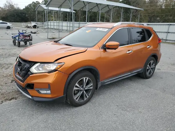 JN8AT2MT1HW389109 2017 NISSAN ROGUE - Image 1
