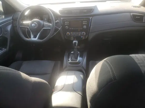 JN8AT2MT1HW389286 2017 NISSAN ROGUE - Image 8