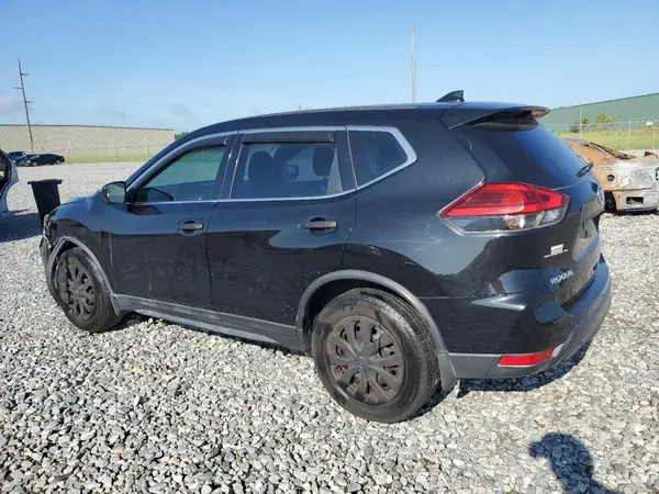 JN8AT2MT1HW389949 2017 NISSAN ROGUE - Image 2