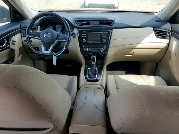 JN8AT2MT1HW390602 2017 NISSAN ROGUE - Image 8