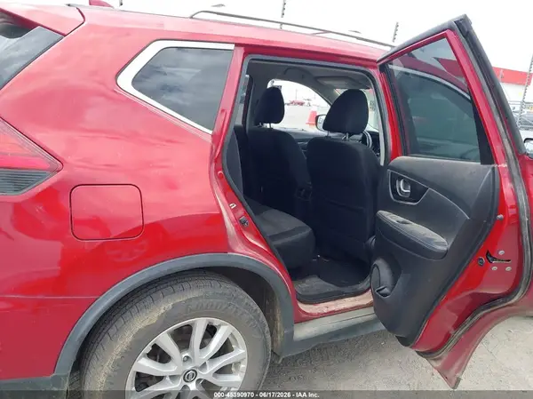 JN8AT2MT1HW392205 2017 NISSAN ROGUE - Image 8