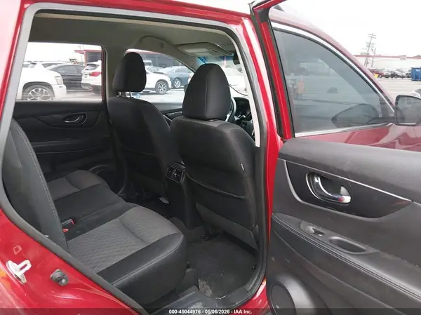 JN8AT2MT1HW392429 2017 NISSAN ROGUE - Image 8