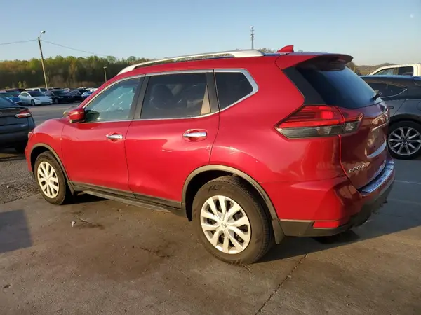 JN8AT2MT1HW396416 2017 NISSAN ROGUE - Image 2