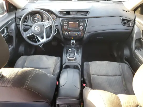 JN8AT2MT1HW396416 2017 NISSAN ROGUE - Image 8