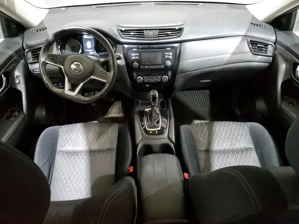 JN8AT2MT1HW396450 2017 NISSAN ROGUE - Image 8