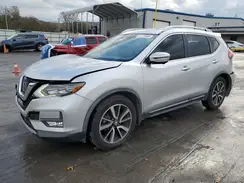 JN8AT2MT1HW396884 2017 NISSAN ROGUE