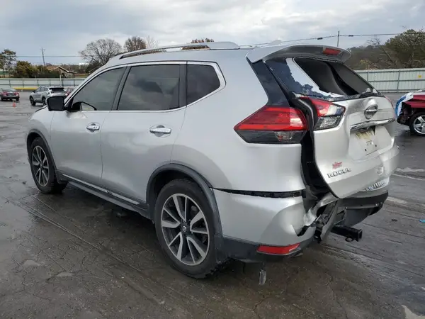 JN8AT2MT1HW396884 2017 NISSAN ROGUE - Image 2