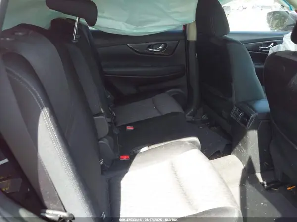 JN8AT2MT1HW399073 2017 NISSAN ROGUE - Image 8