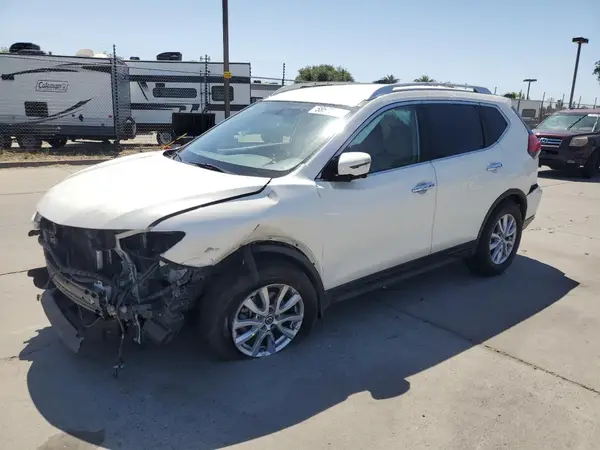 JN8AT2MT1HW399235 2017 NISSAN ROGUE - Image 1
