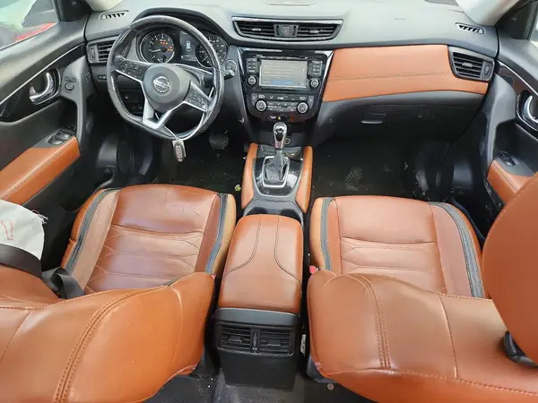 JN8AT2MT1HW399882 2017 NISSAN ROGUE - Image 8