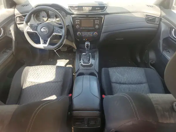 JN8AT2MT1HW399980 2017 NISSAN ROGUE - Image 8