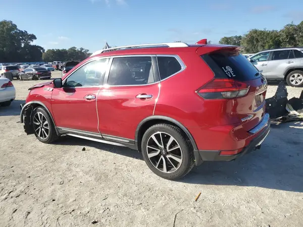 JN8AT2MT1HW400271 2017 NISSAN ROGUE - Image 2
