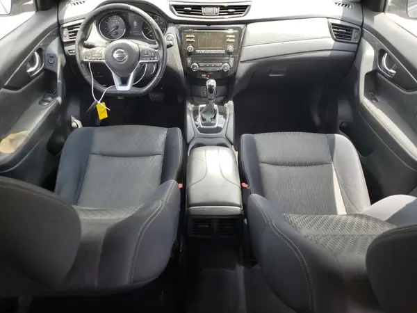JN8AT2MT1HW400349 2017 NISSAN ROGUE - Image 8