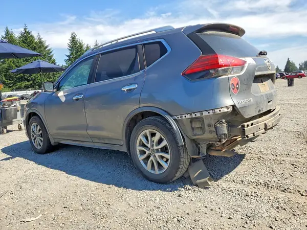 JN8AT2MT1HW400898 2017 NISSAN ROGUE - Image 2