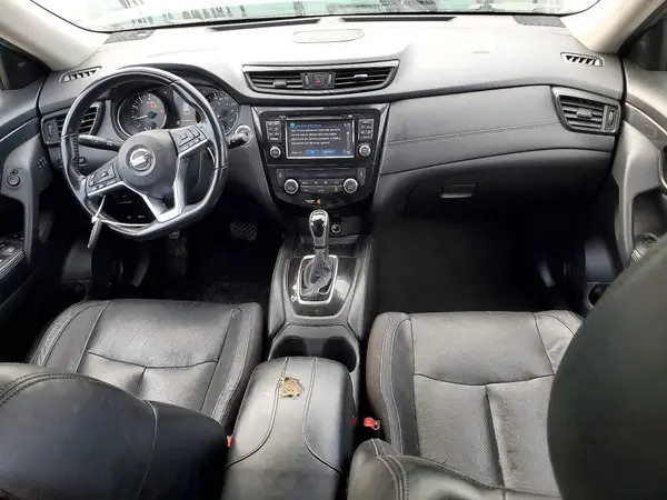 JN8AT2MT1HW406815 2017 NISSAN ROGUE - Image 8
