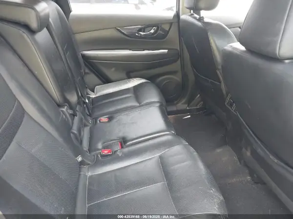 JN8AT2MT1JW456068 2018 NISSAN ROGUE - Image 8