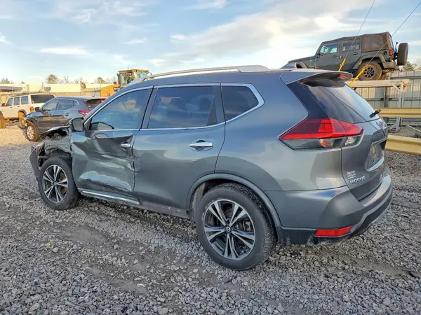 JN8AT2MT1JW457916 2018 NISSAN ROGUE - Image 2