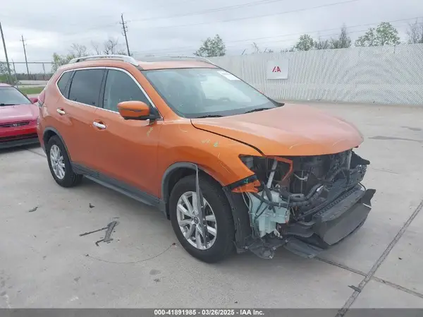 JN8AT2MT1JW459326 2018 NISSAN ROGUE - Image 1