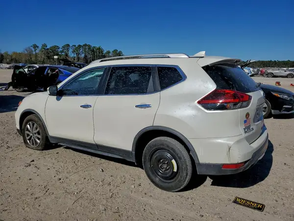 JN8AT2MT1JW459424 2018 NISSAN ROGUE - Image 2