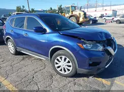 JN8AT2MT1JW460833 2018 NISSAN ROGUE