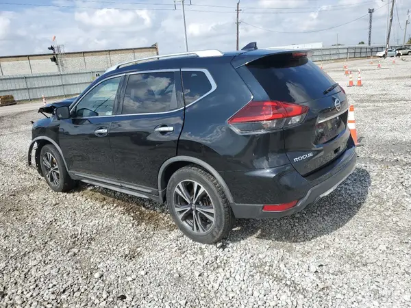 JN8AT2MT1JW462095 2018 NISSAN ROGUE - Image 2