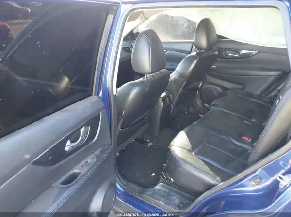 JN8AT2MT1JW462503 2018 NISSAN ROGUE - Image 8