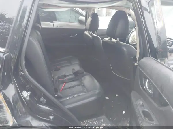 JN8AT2MT1JW462887 2018 NISSAN ROGUE - Image 8