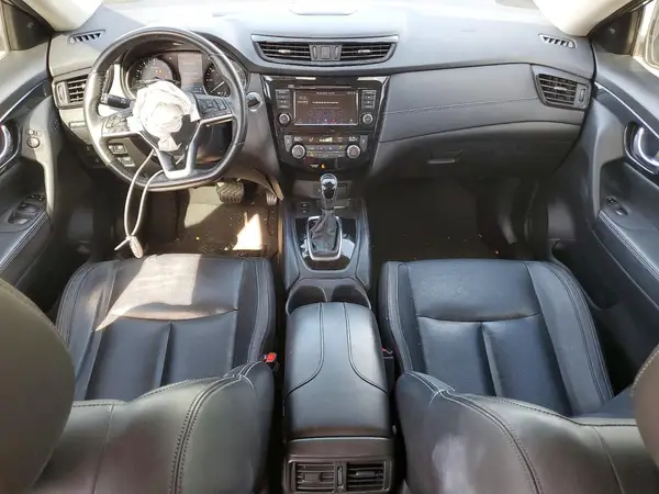 JN8AT2MT1JW463277 2018 NISSAN ROGUE - Image 8