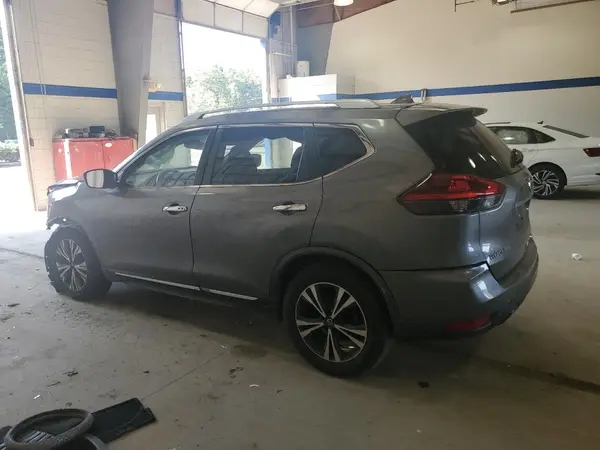 JN8AT2MT1JW464090 2018 NISSAN ROGUE - Image 2