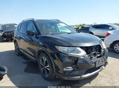 JN8AT2MT1JW464557 2018 NISSAN ROGUE