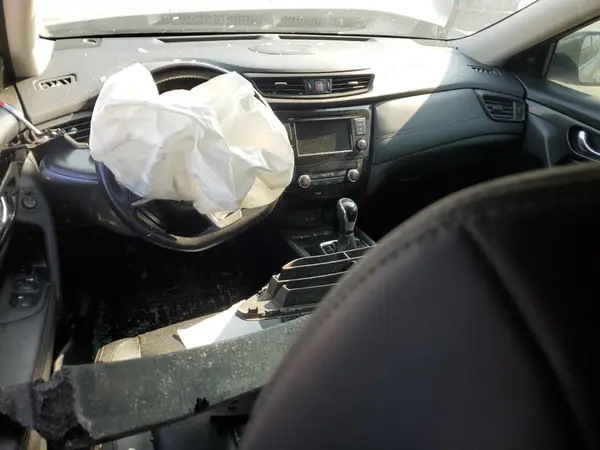 JN8AT2MT1JW464736 2018 NISSAN ROGUE - Image 8