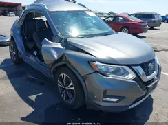 JN8AT2MT1JW465174 2018 NISSAN ROGUE
