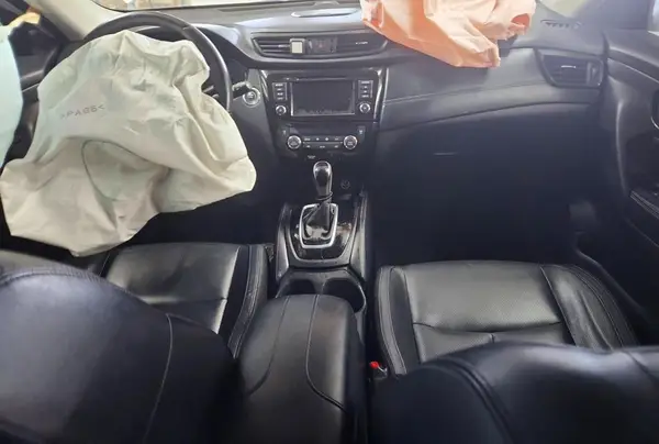 JN8AT2MT1JW466342 2018 NISSAN ROGUE - Image 8