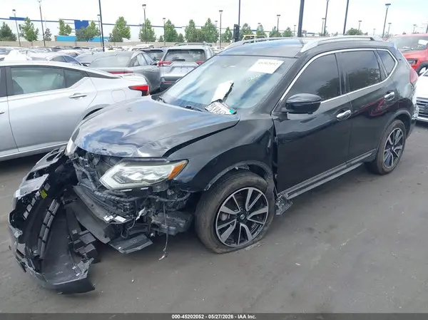 JN8AT2MT1JW470259 2018 NISSAN ROGUE - Image 2