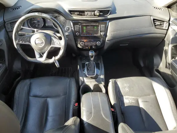 JN8AT2MT1JW470441 2018 NISSAN ROGUE - Image 8