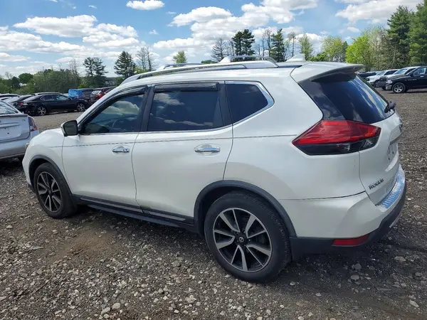 JN8AT2MT1JW487482 2018 NISSAN ROGUE - Image 2