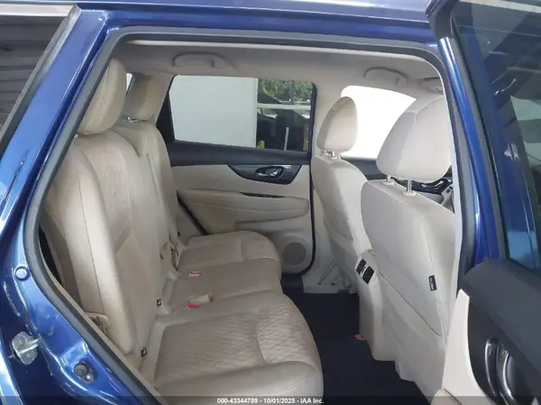 JN8AT2MT1JW490530 2018 NISSAN ROGUE - Image 8