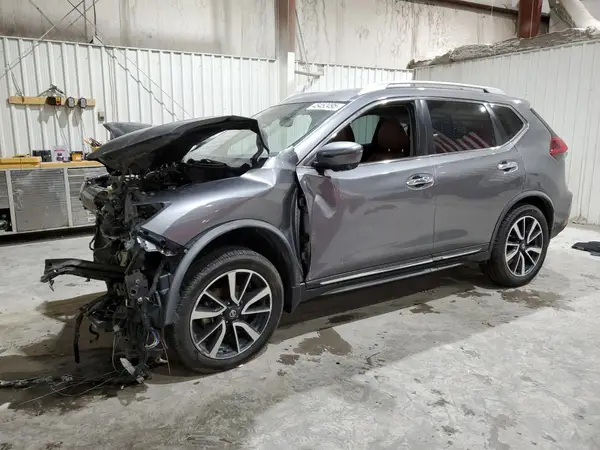 JN8AT2MT1JW490656 2018 NISSAN ROGUE - Image 1