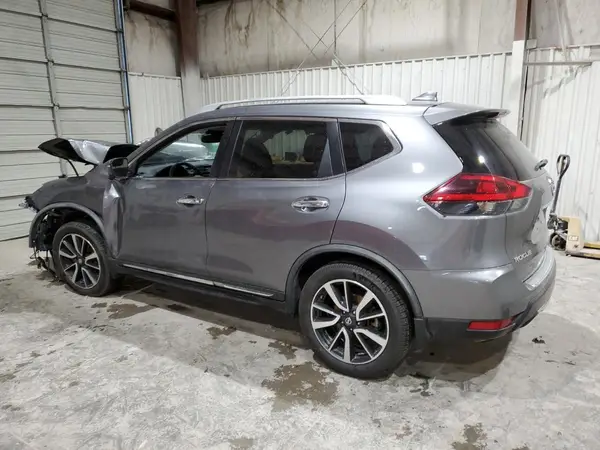 JN8AT2MT1JW490656 2018 NISSAN ROGUE - Image 2