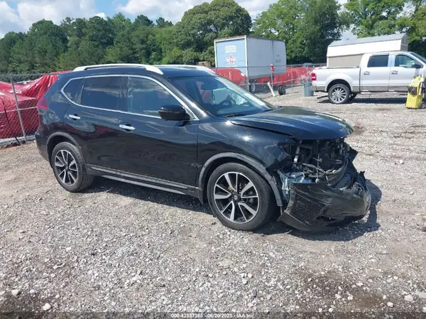 JN8AT2MT1JW491788 2018 NISSAN ROGUE - Image 1