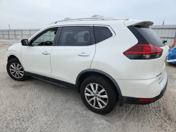 JN8AT2MT1KW252209 2019 NISSAN ROGUE - Image 2