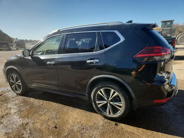 JN8AT2MT1KW253151 2019 NISSAN ROGUE - Image 2